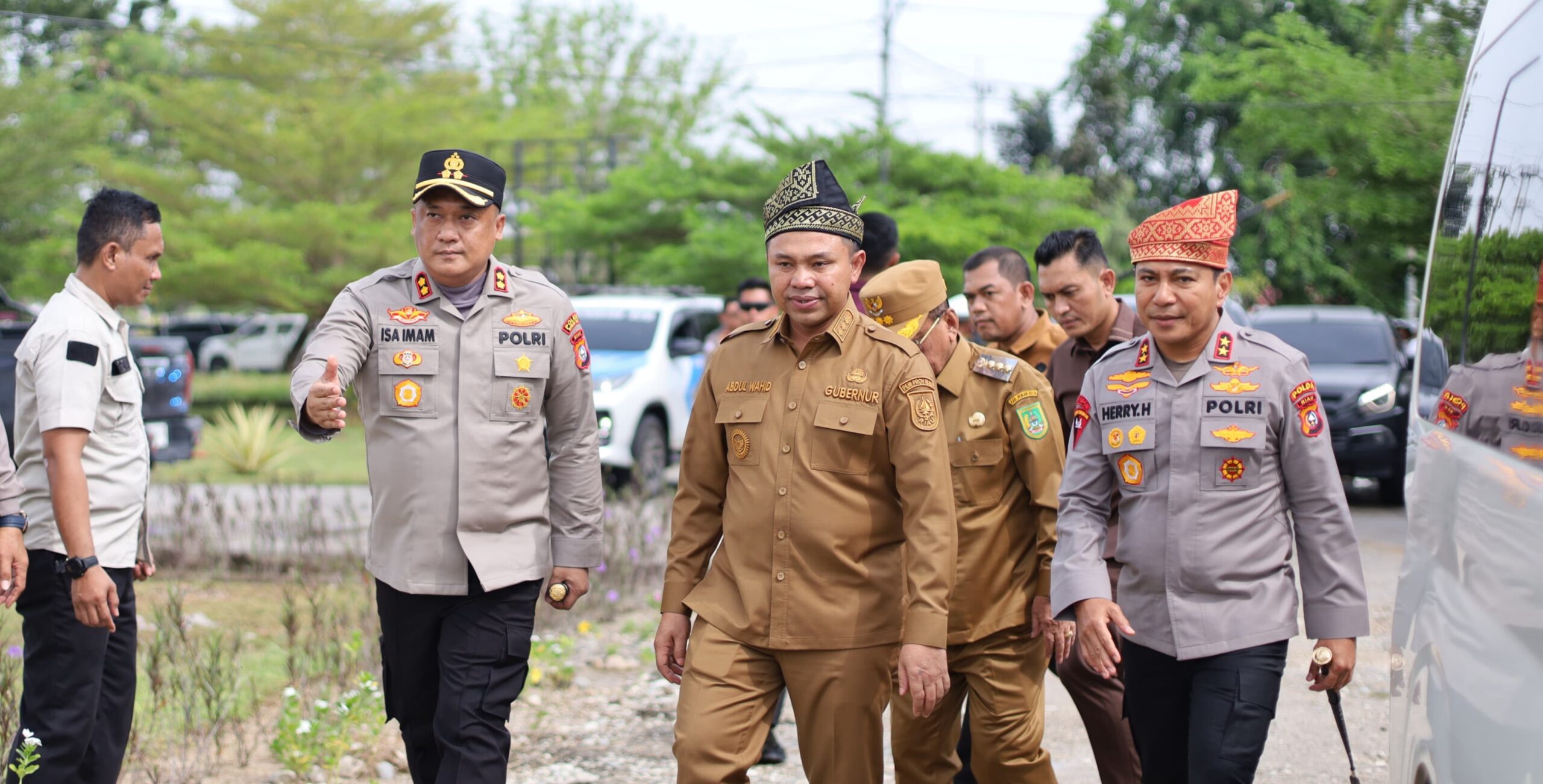 Kapolres Rohil Sambut Kunjungan Kapolda Riau dan Gubri