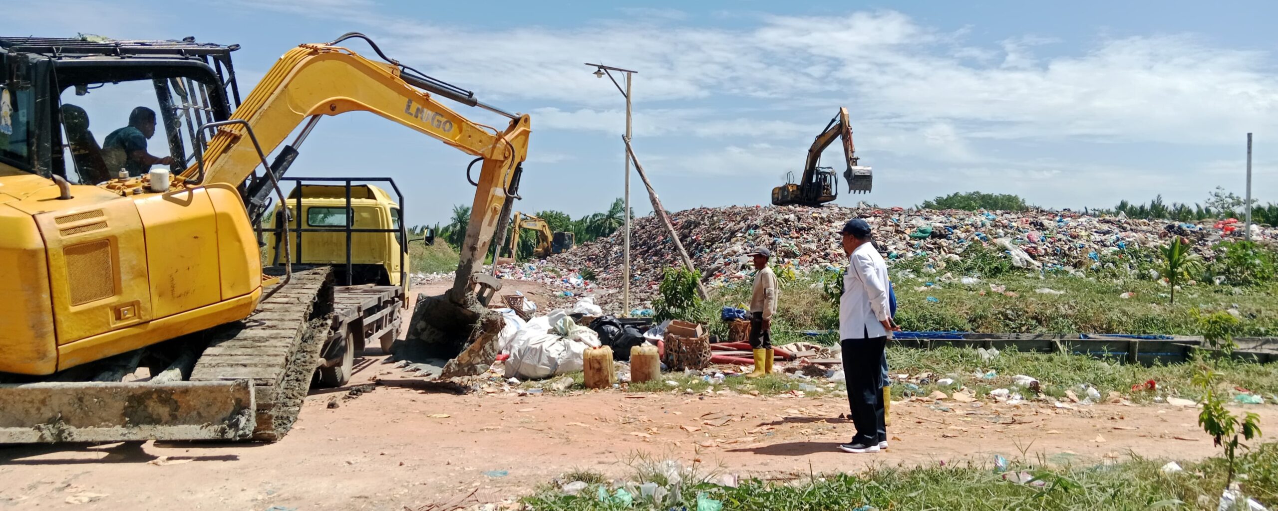 Lakukan Pembenahan Kadis DLH Tinjau TPA Batu 4