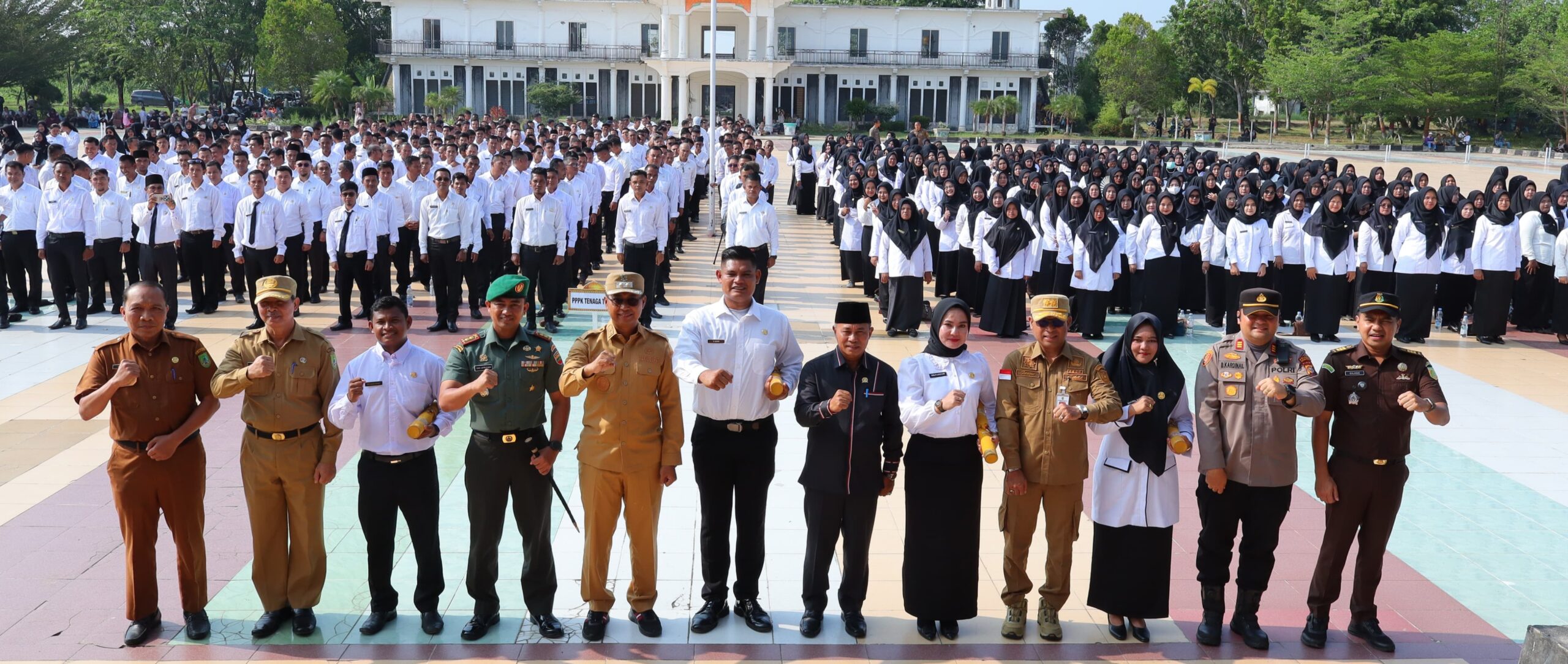 Wabup Rohil Lantik 1156 PPPK Tahap I