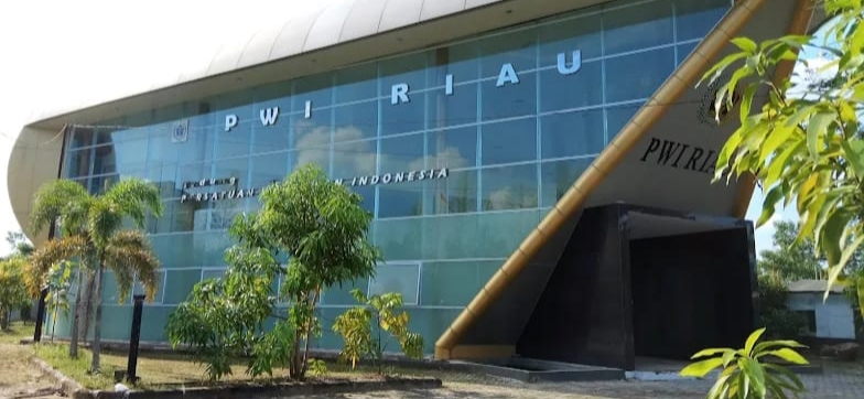 PWI Riau di Bawah Raja Isyam Tegaskan Tak Akui Anggota Hasil Seleksi ‘Plt Ketua’