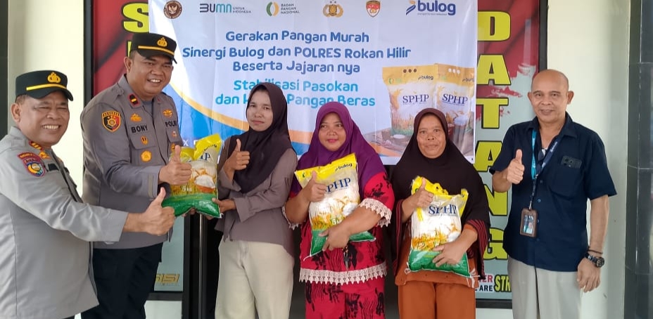 Polsek TPTM Lakukan Pangan Sembako Murah