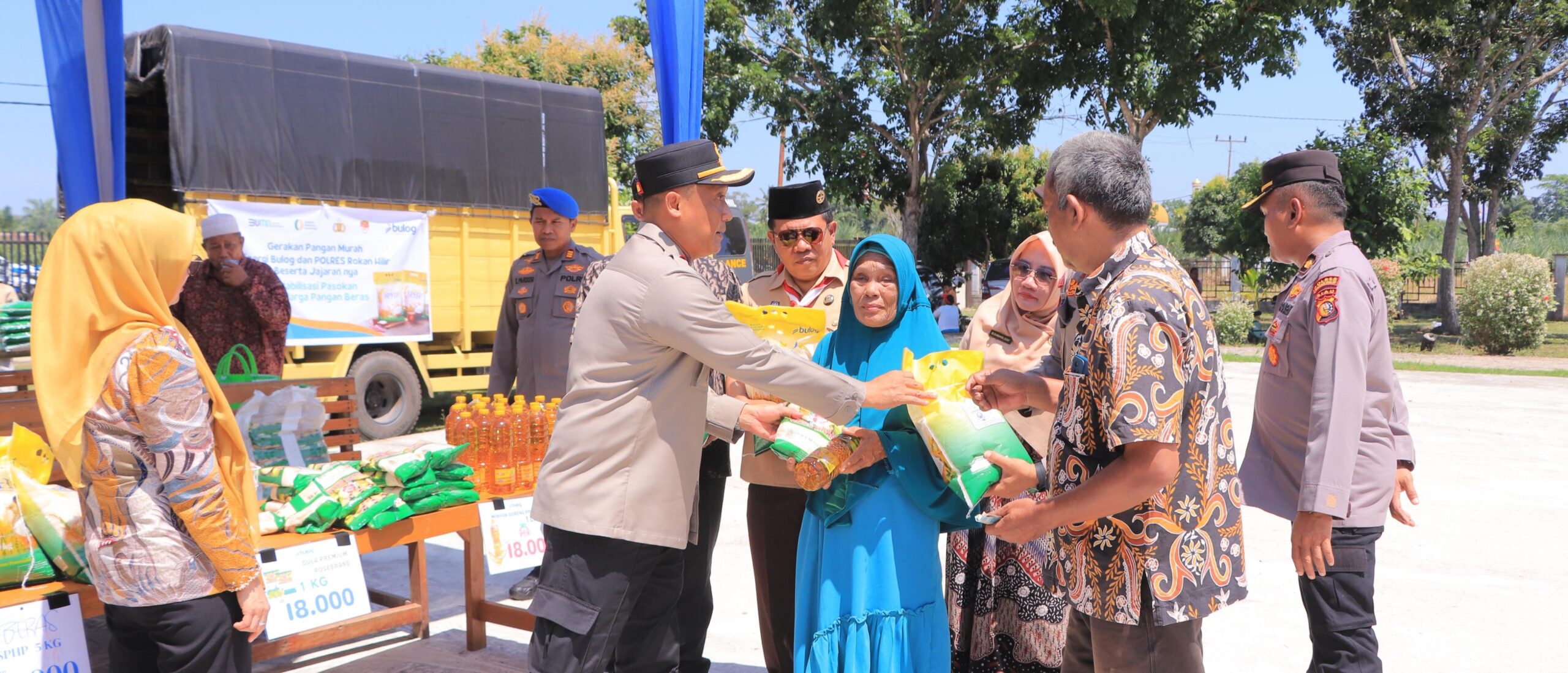 Zoom Meeting Kick Off Launcing Pangan Murah Diikuti Kapolres Rohil