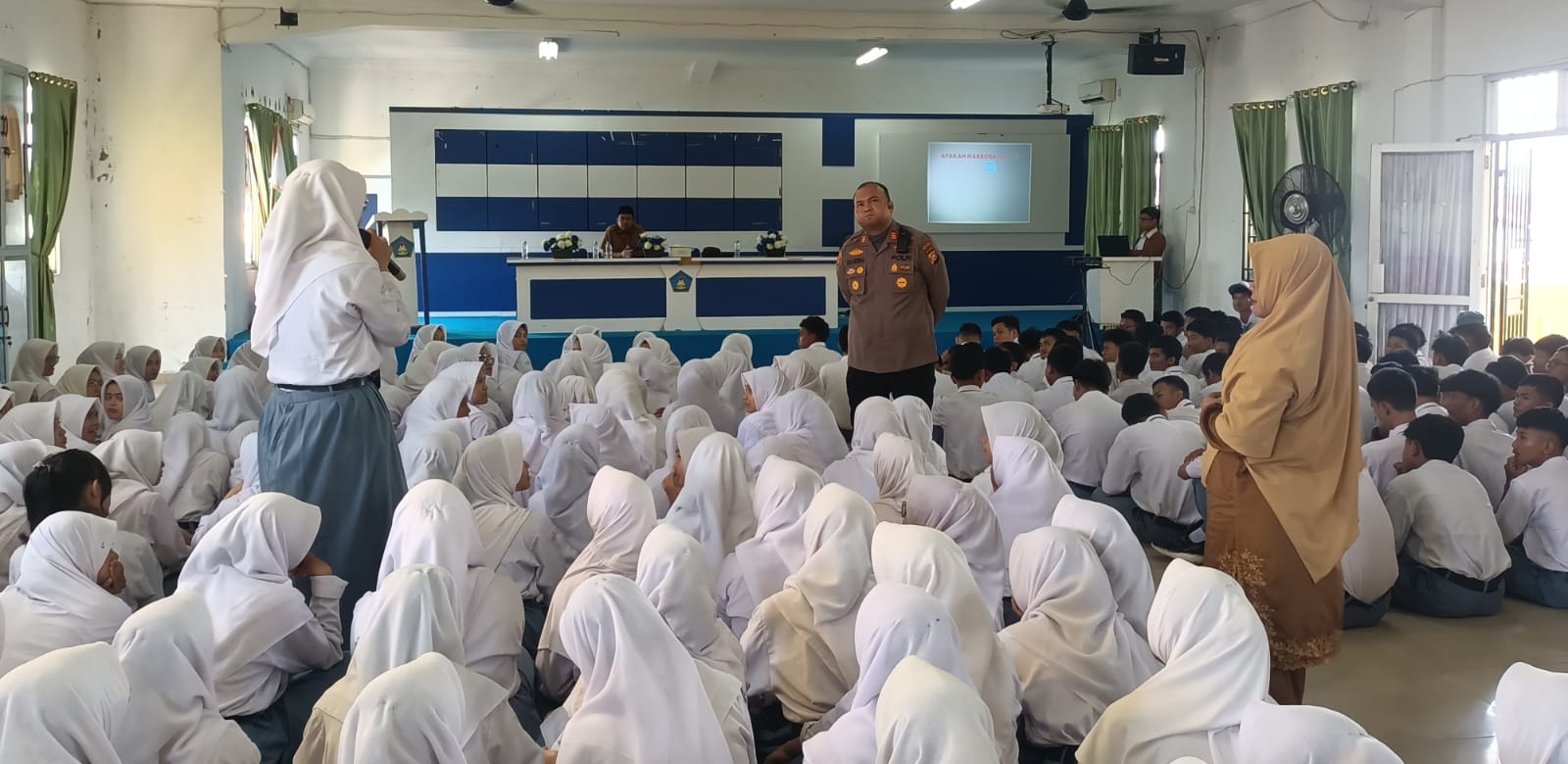 Cegah Kenakalan Remaja Polsek Bangko Sosialisasi Bahaya Narkoba dan UU Lalin