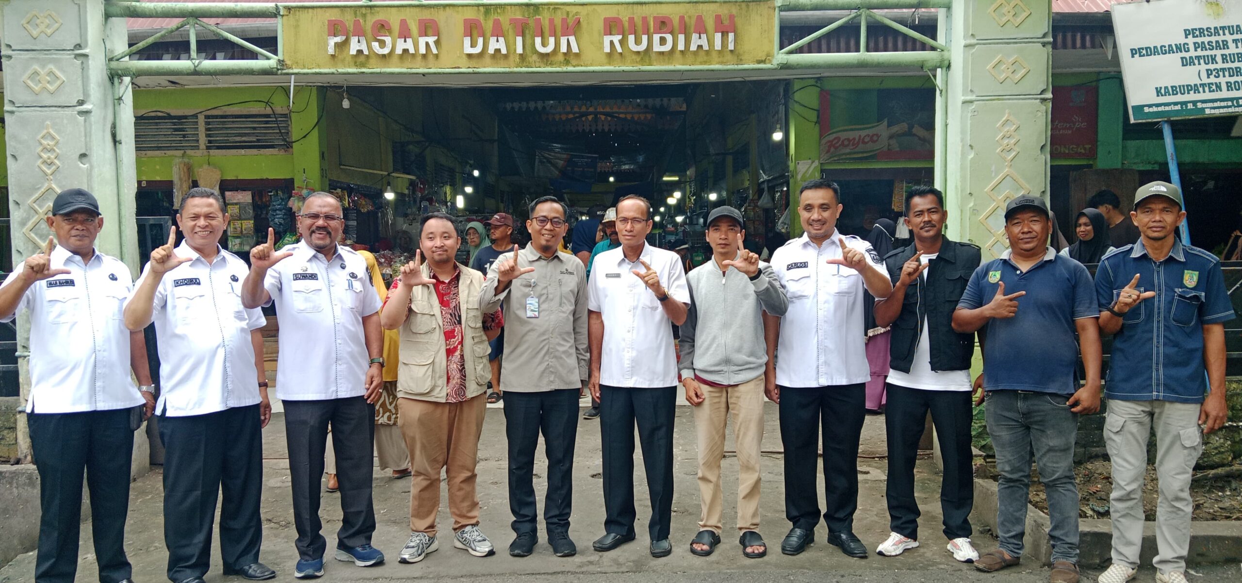 Tim Penilai Adipura KLHK Kunjungi Pasar dan Komplek Guru