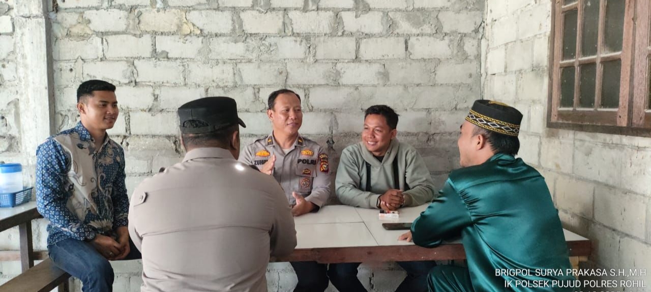 Tingkatkan Silaturahmi Polsek Pujud Sambangi Toga dan Tomas