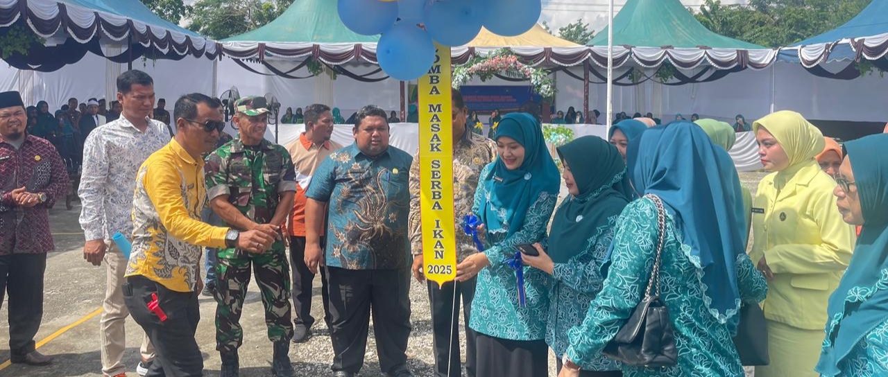 Lomba Masak Serba Ikan Dihadiri Wabup Rohil dan Istri