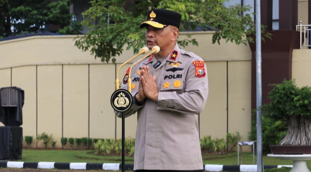 Wakapolda Riau Brigjen Jossy Sampaikan Pesan Perpisahan Saat Apel Terakhir