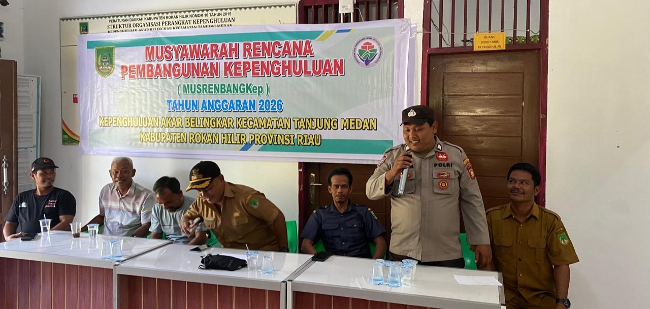 Polsek Pujud Ikuti Musrembangkeb Desa Akar Belingkar