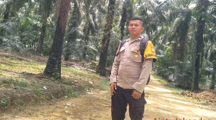 Polsek Pujud Gencar Sosialisasi Larangan Membakar Hutan