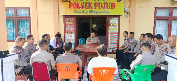 Tingkatkan Kinerja dan Pelayanan Polsek Pujud Gelar Anev Mingguan