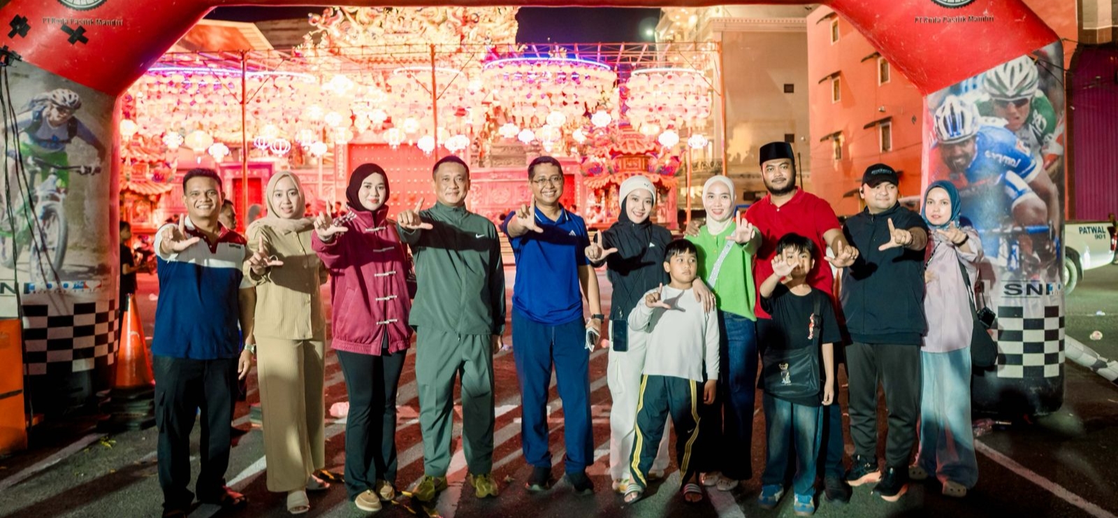 Kapolres Rohil dan Wabup Meriahkan Night Run Go Sprint Go Green Lomba Lari 100 Meter