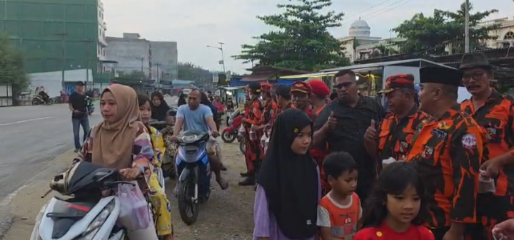 Ketua MPC PP Rohil: Berbagi di Bulan Suci Ramadhan Itu Indah