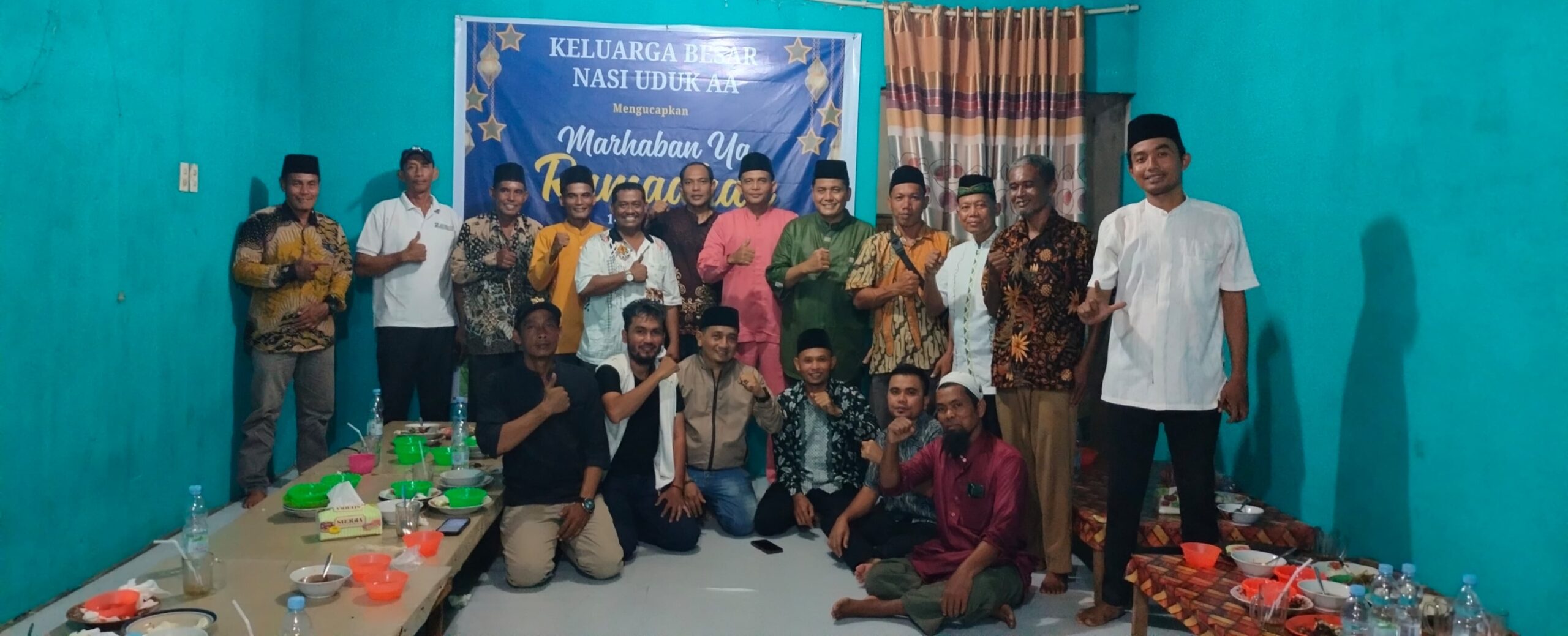 Jaga Kekompakan LPM Cempedak Rahuk Gelar Buka Puasa Bersama Aparatur Kelurahan