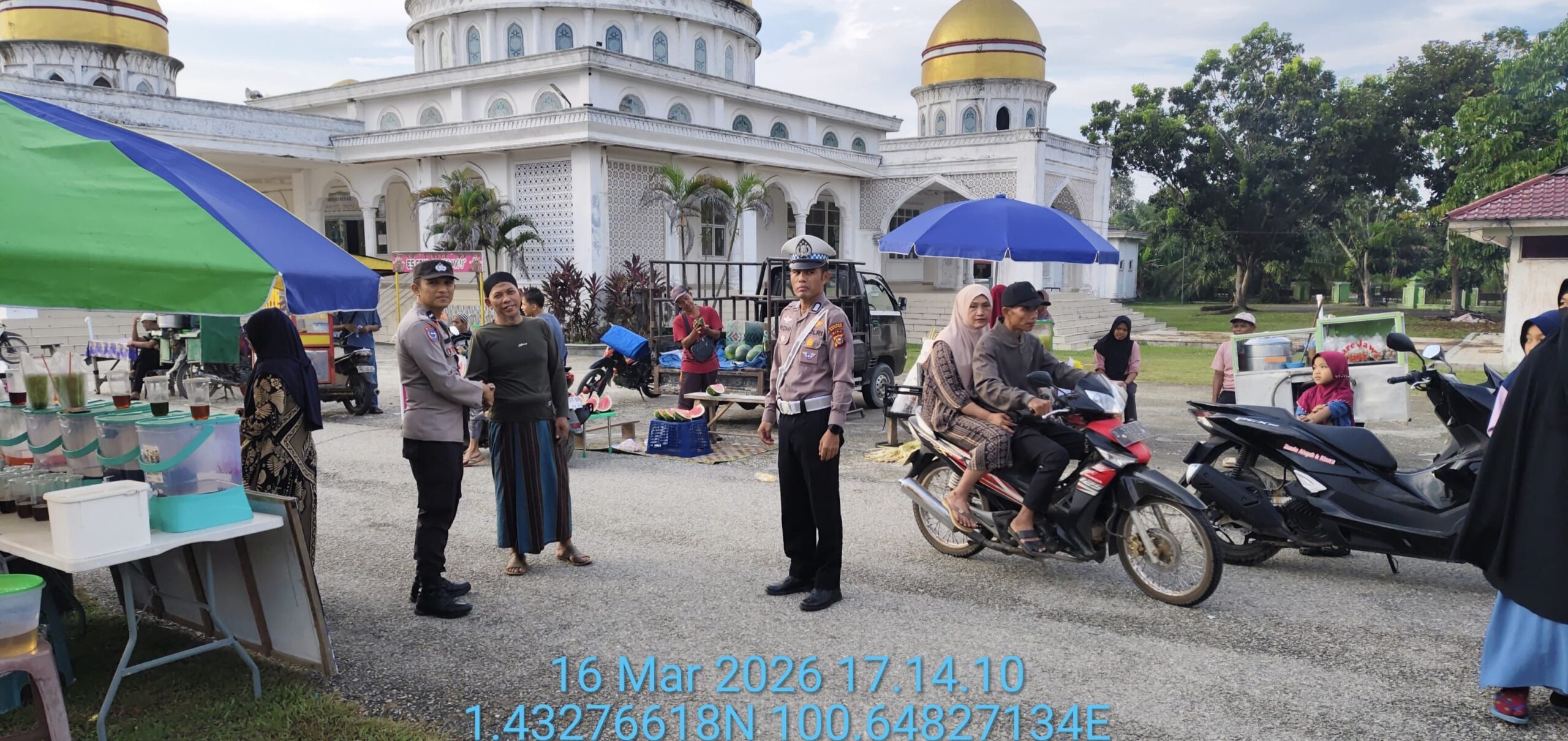 Cipta Kondusif Polsek Pujud Gelar PAM dan Patroli Rutin di Pasar Ramadhan